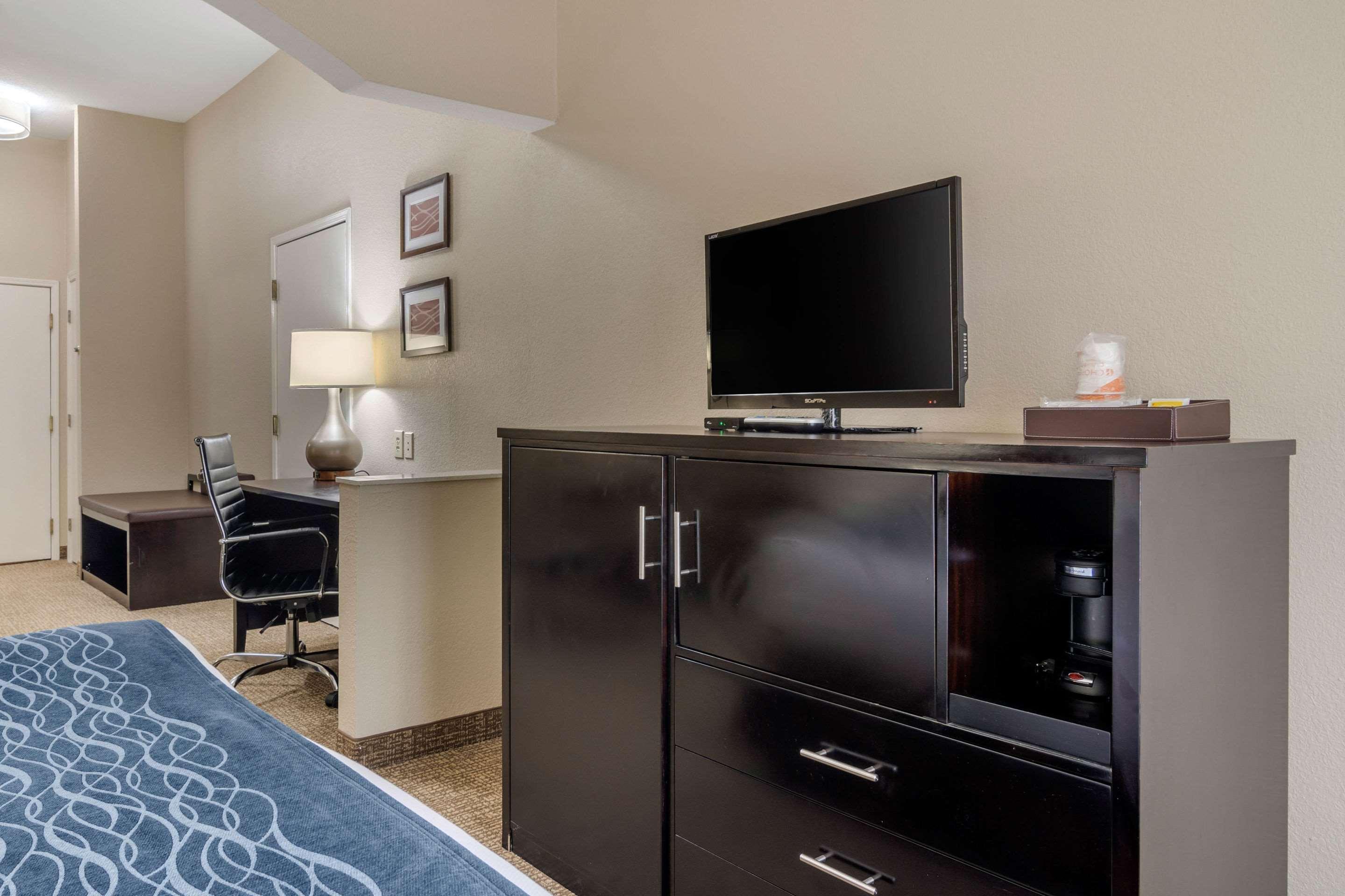 Comfort Inn & Suites Atlanta-Smyrna Ngoại thất bức ảnh