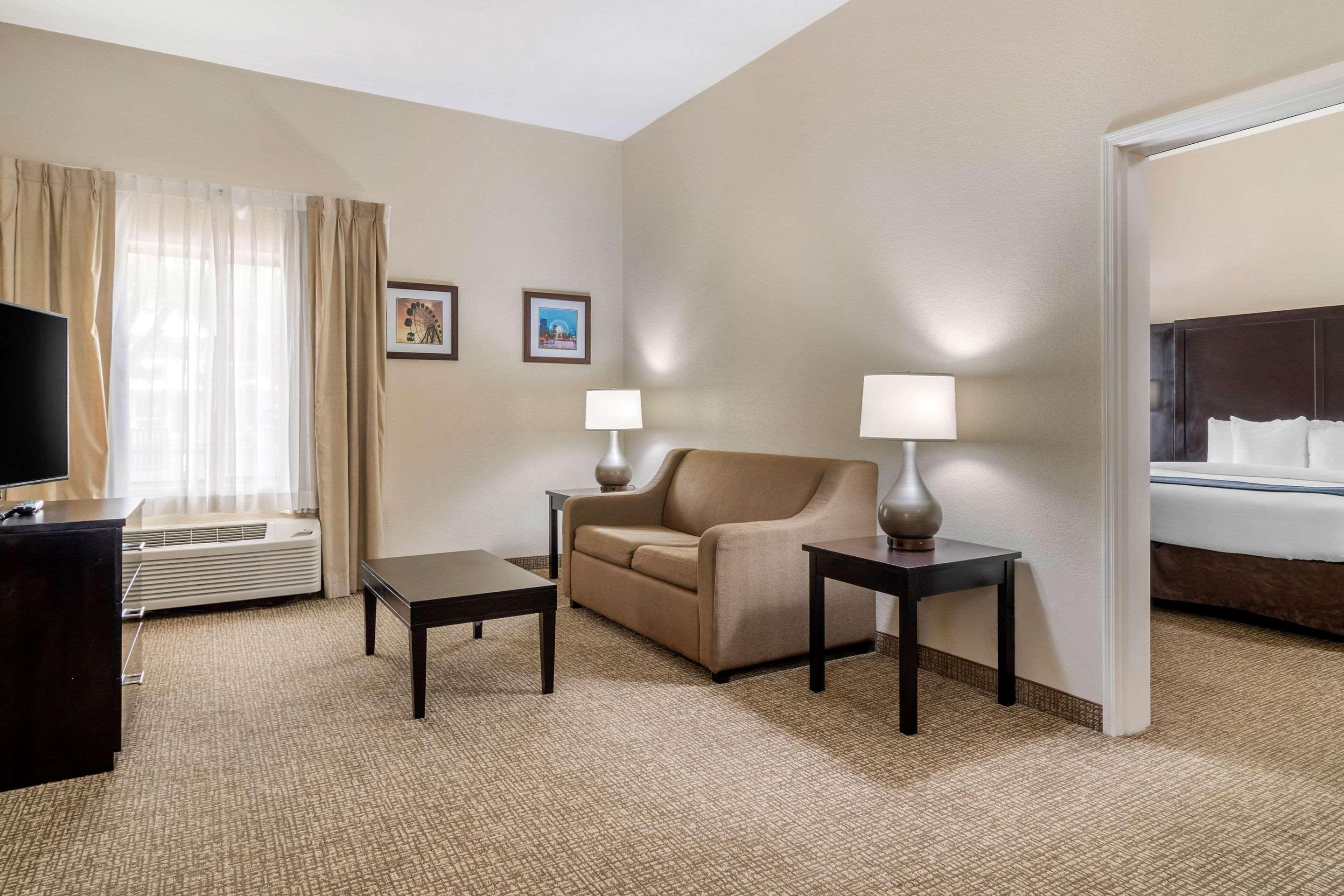 Comfort Inn & Suites Atlanta-Smyrna Ngoại thất bức ảnh