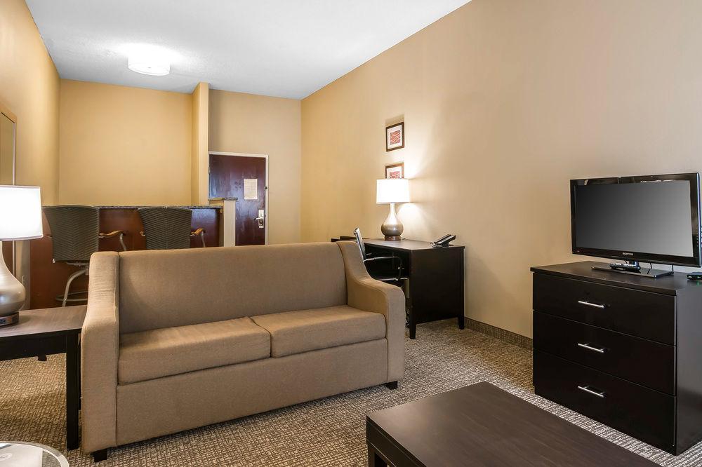 Comfort Inn & Suites Atlanta-Smyrna Ngoại thất bức ảnh